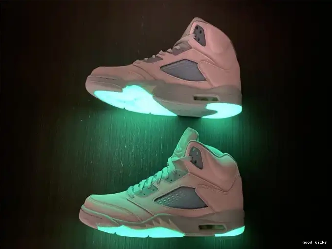 Cheap Air DV0562-600 Easter Jordan 5 0614